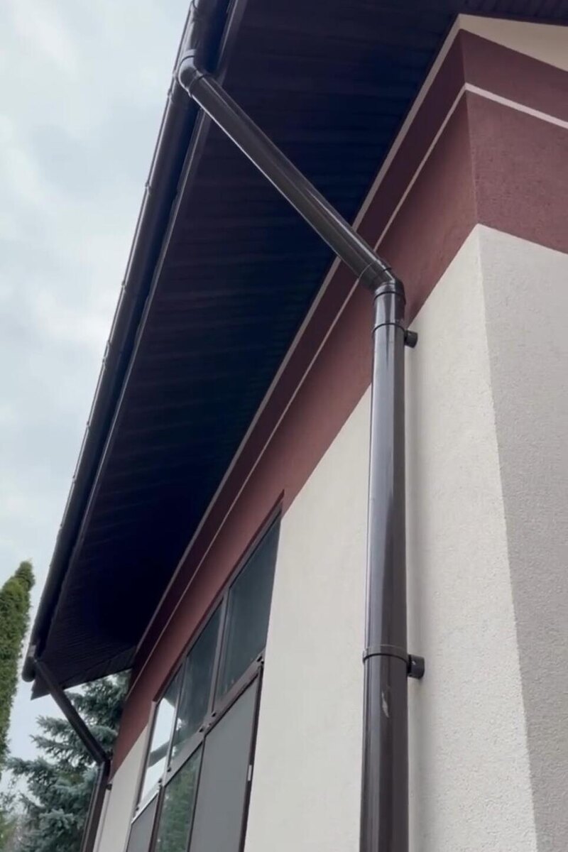    Загородный дом Наташи Королевой Социальные сети