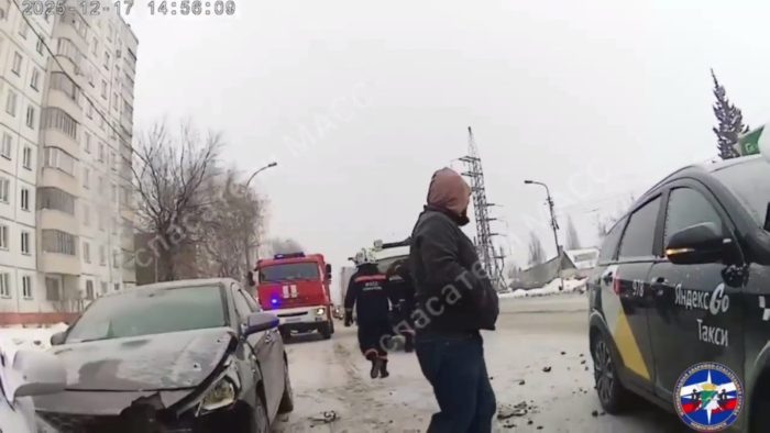 Скриншот видео из телеграм-канала «СПАСАТЕЛИ МАСС».