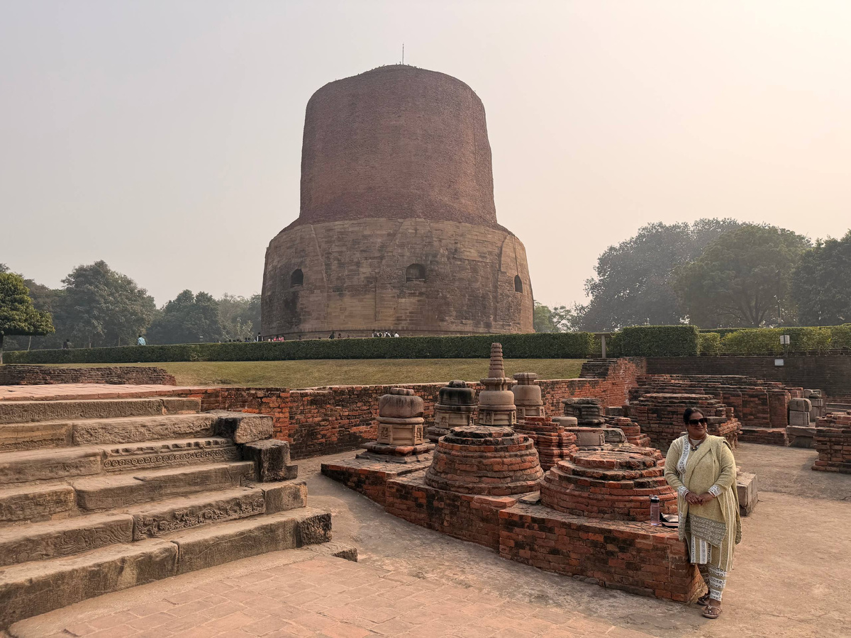 Буддийская ступа Дхамек, VI век н.э.