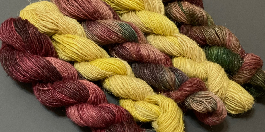 Ещё немного пряжи окрасила для вязания носков!