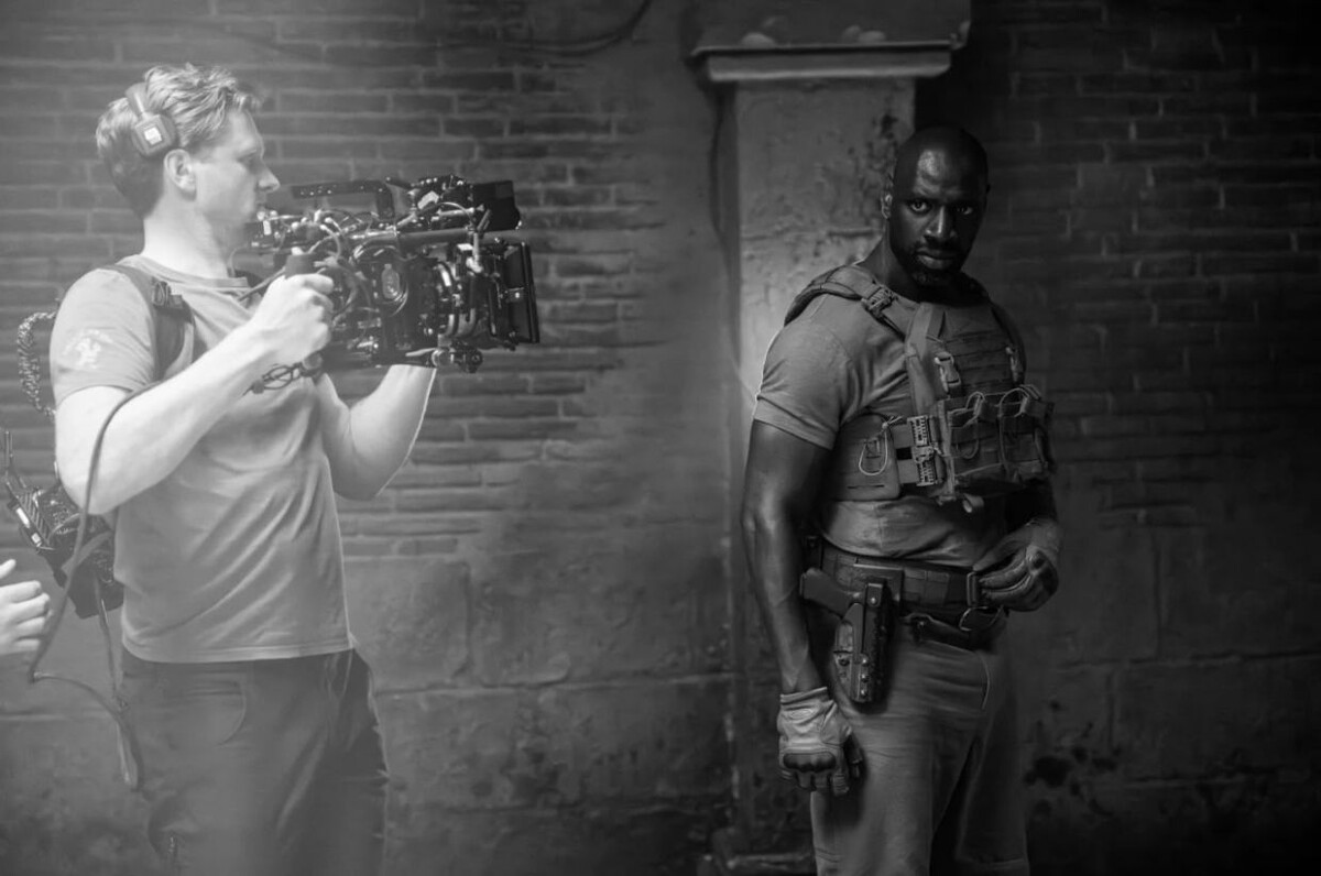 Кадр со съёмок спин-оффа «Тайлера Рейка»Источник: Netflix