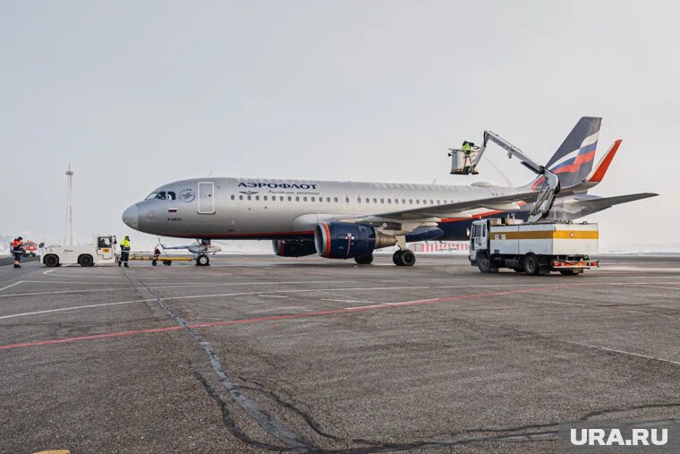 После атаки дронов сообщается о задержках рейсов в некоторых аэропортах России

Фото: Руслан Яроцкий © URA.RU