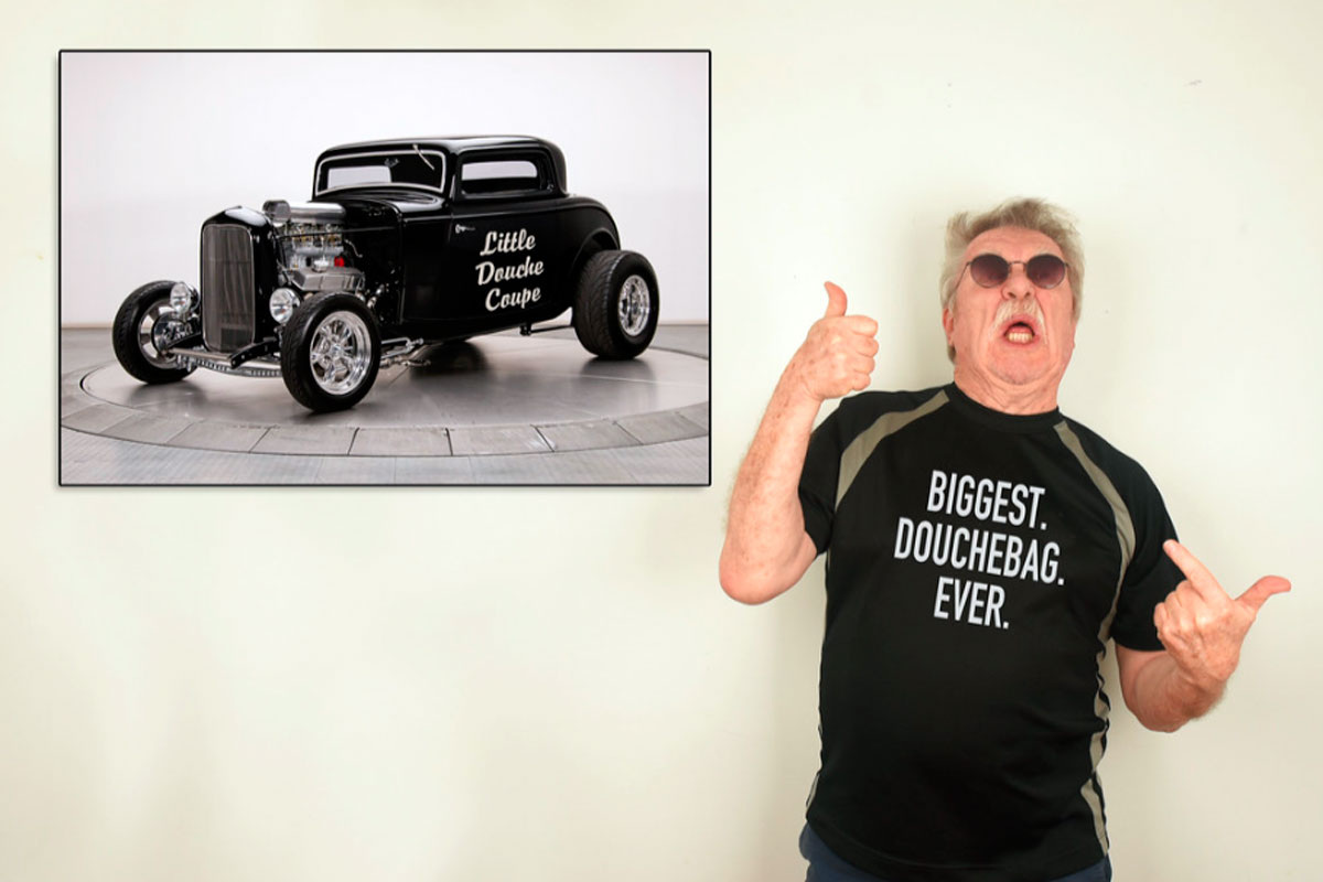 Мозг, обрабатывая опыт, создает историю о главном герое — вас. Но это лишь история