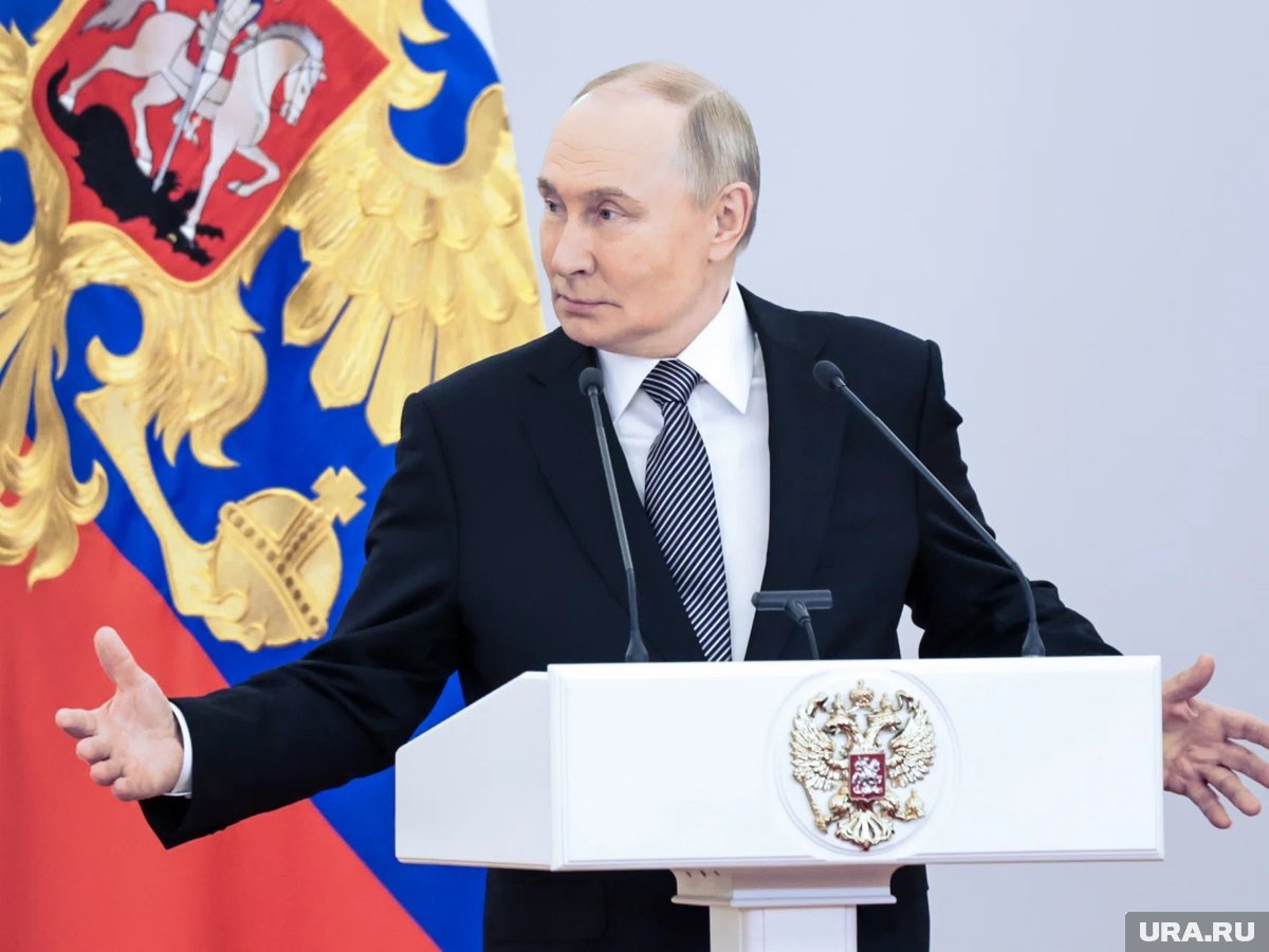     В Киргизии Путин обещал ответные меры на возможную конфискацию активов