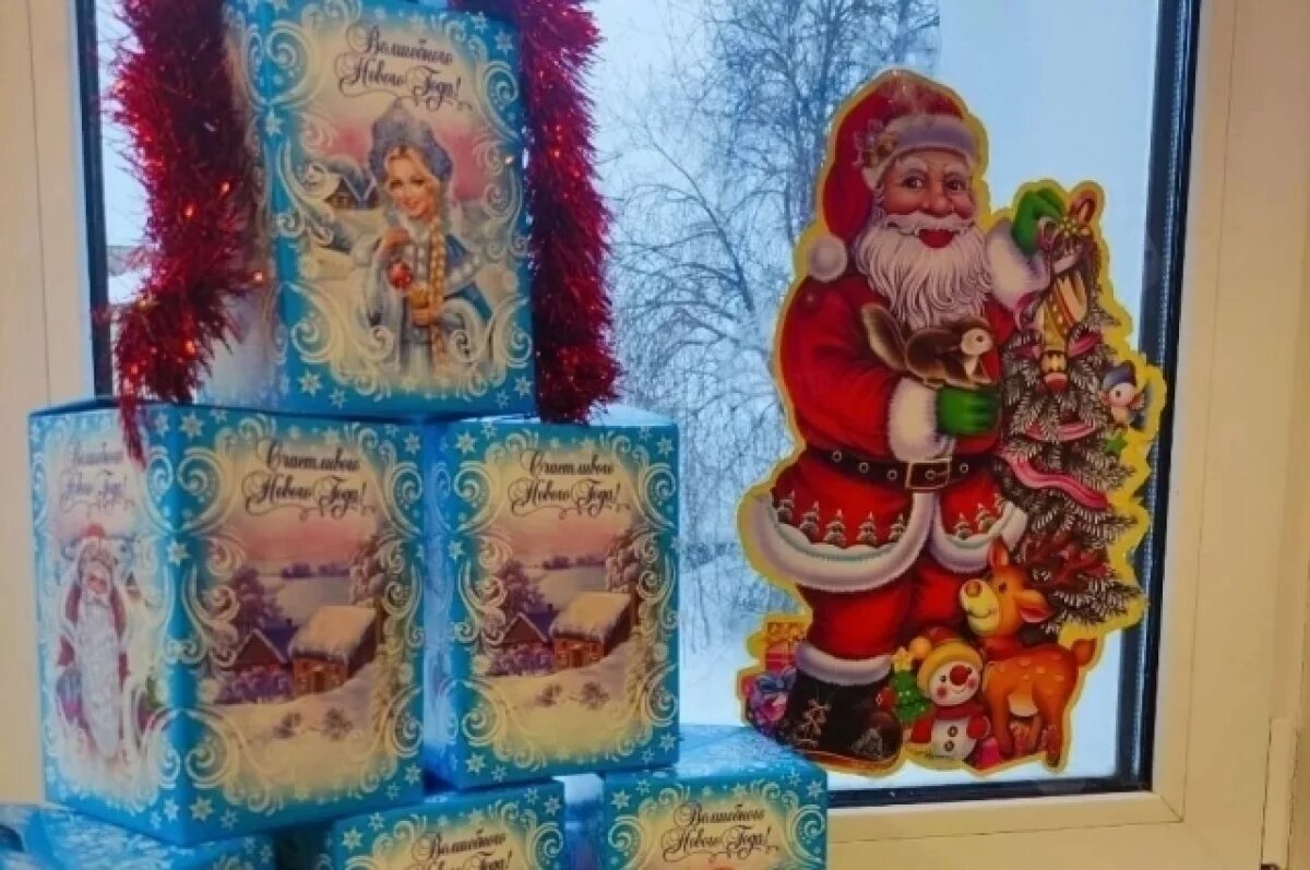    В Томской области выдали 8 тыс. новогодних подарков детям