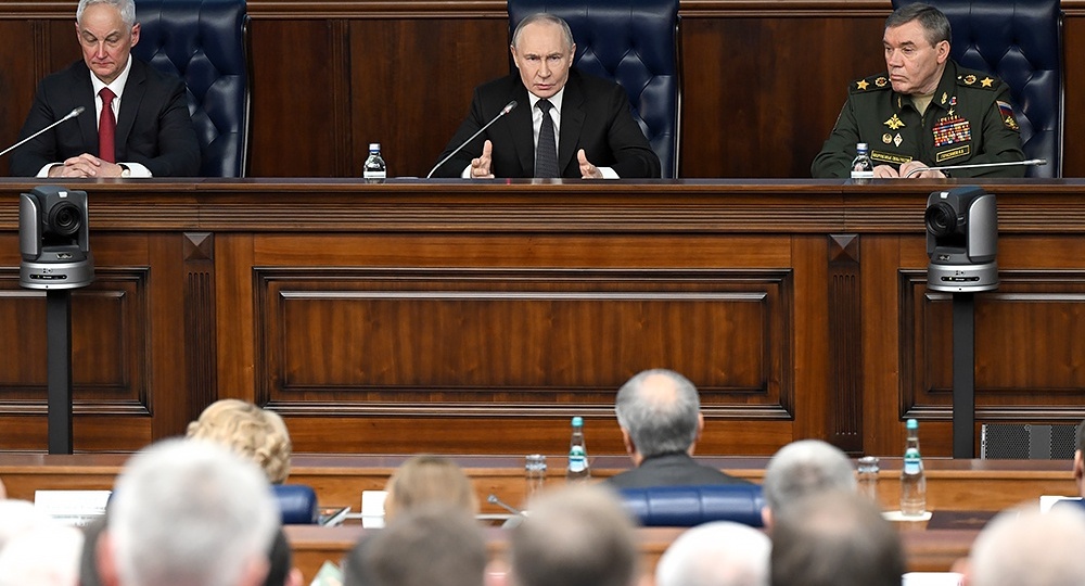 Коллегия Минобороны определила курс на подготовку к войне: европейским «подсвинкам» нужно будет дать отпор