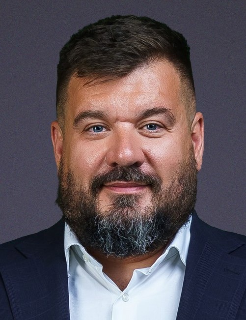    Илья Степанов