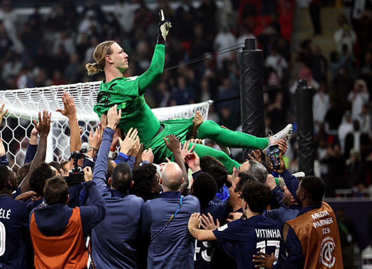     Во Франции отреагировали на феерию Сафонова в финале Межконтинентального кубка