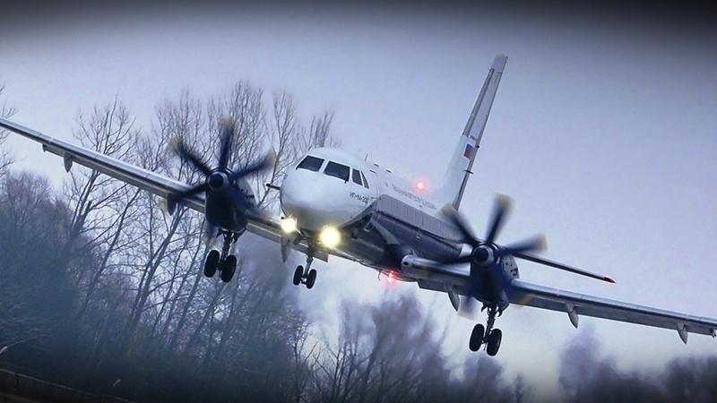 Ил-114-300