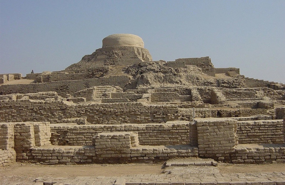    Руины города Мохенджо-Даро