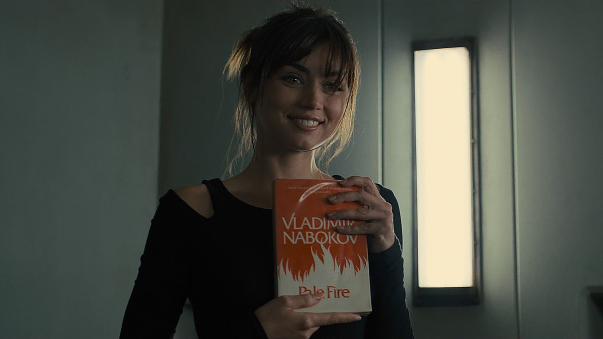 Кадр из фильма "Бегущий по лезвию 2049" (2017)