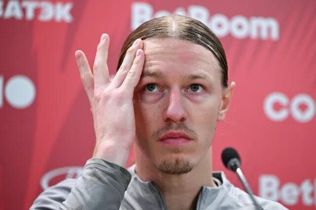    Матвей Сафонов. Досье