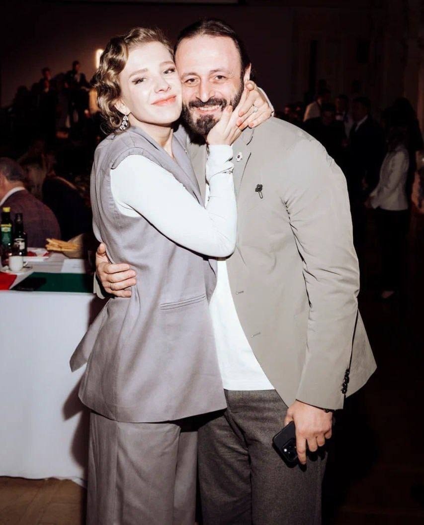    Лиза Арзамасова поздравила Илью Авербуха с днем рожденияСоцсети Лизы Арзамасовой