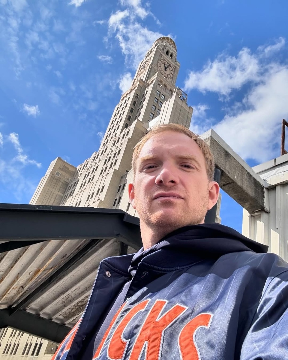 За спиной Америка? Фото Яндекс.Картинки. 