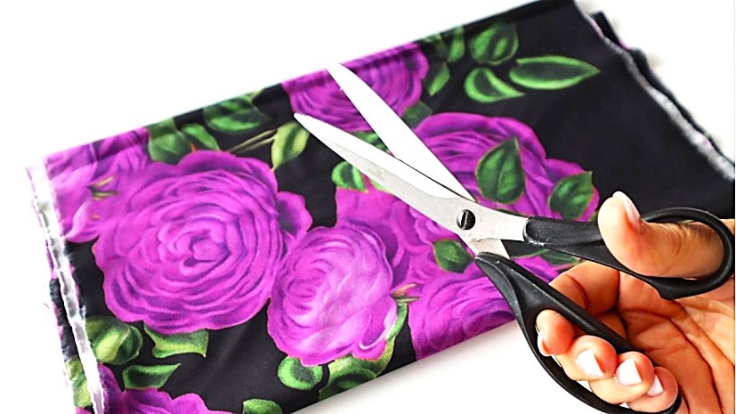 Женственно, аккуратно, со вкусом: простой способ сшить модную косынку с бантом., которая преображает внешний вид за секунды