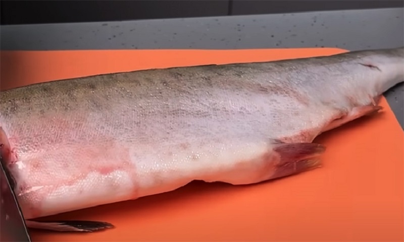 Готовим горбушу под особым бальзамическим соусом – рецепт из советской кулинарной книги 