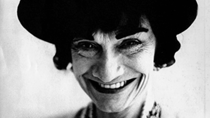 Украла у мужчин, чтобы скрыть свой недостаток. Хитрость Коко Шанель и её знаменитые туфли