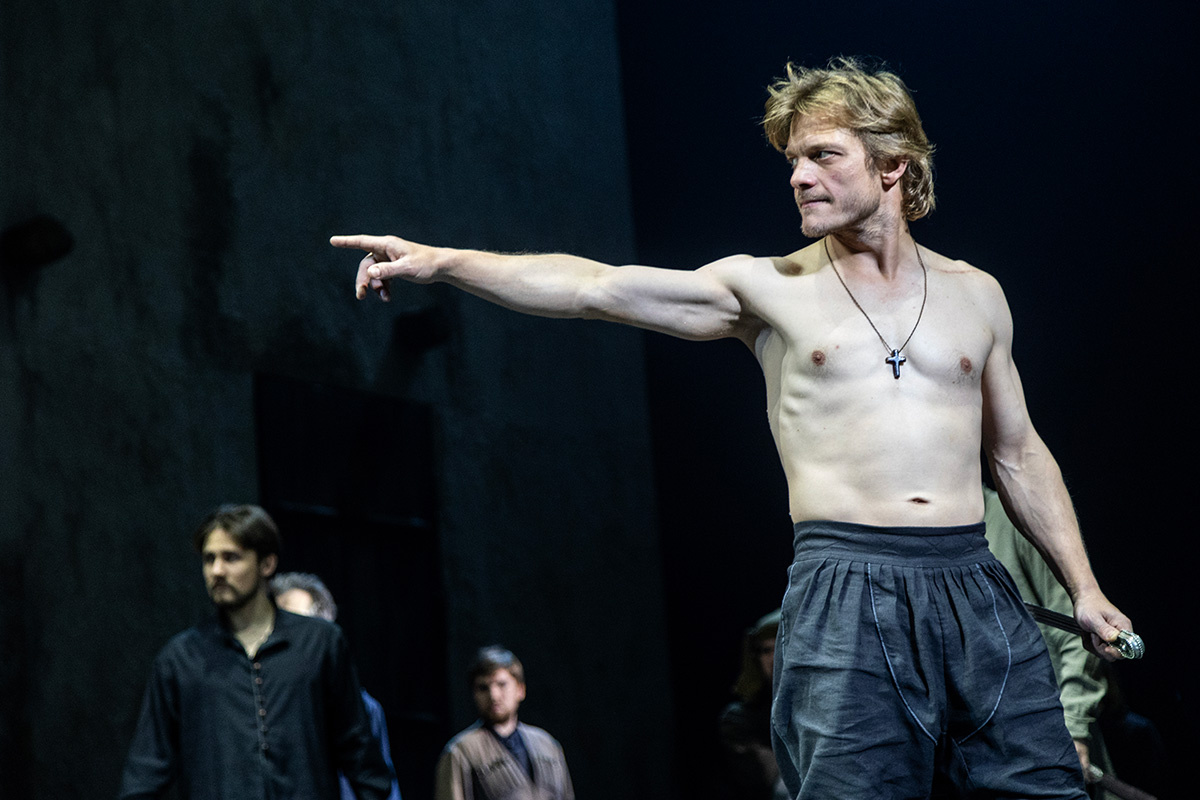 Пресс-служба театра «Моссовет»📷Сцена из спектакля «Макбет»