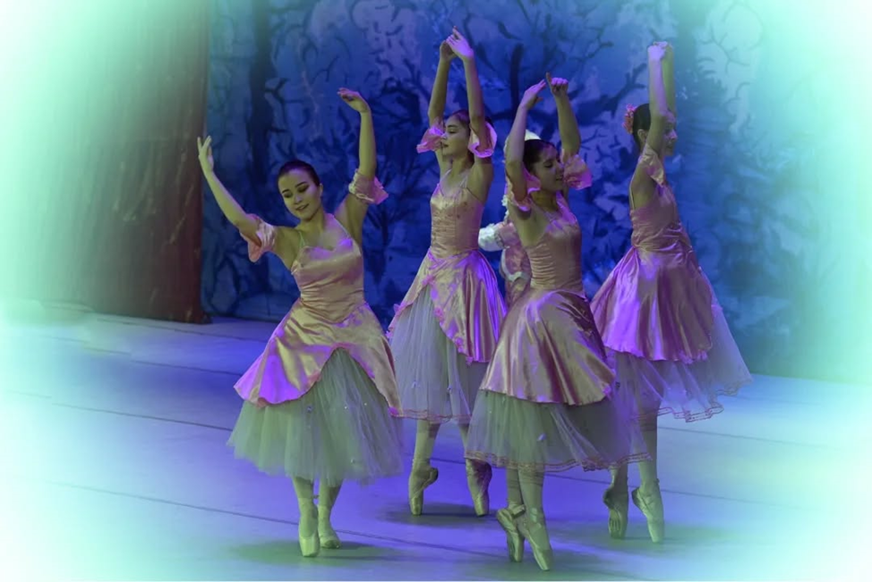 ФОТО: Таджикский государственный академический театр оперы и балета имени Садриддина Айни