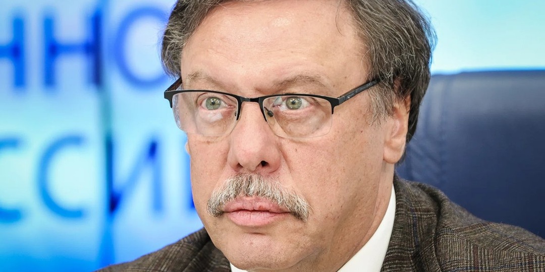 Михаил Барщевский уходит с должности представителя правительства в КС