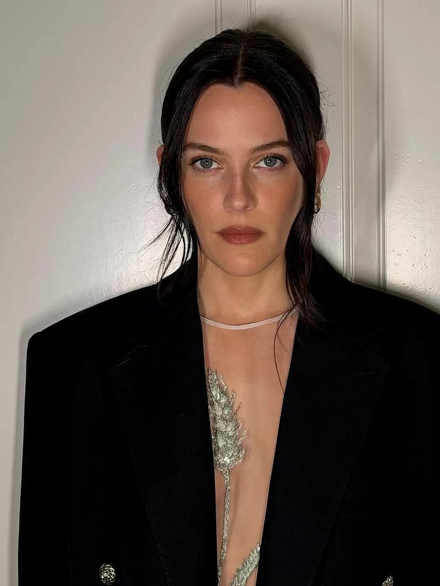 Райли Кио📷
