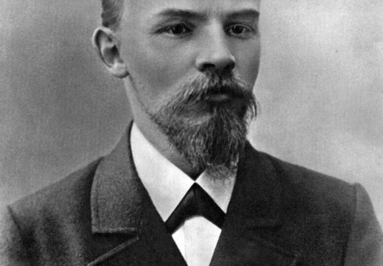 Читала про дочь Фурцевой и нашла много общего с собой