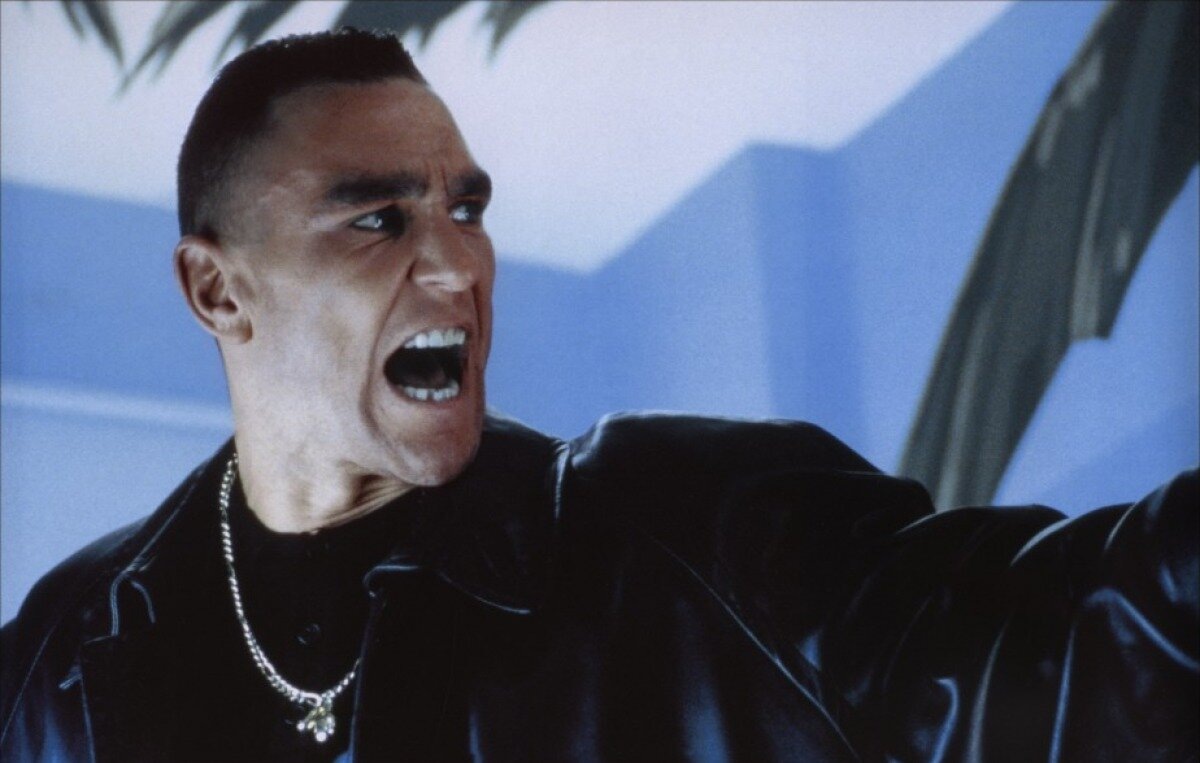 (источник: kinopoisk.ru)