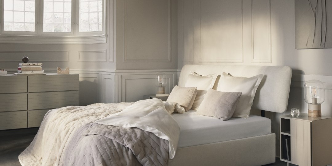 Цвета спальни 2026: какие оттенки создают уют и гармонию