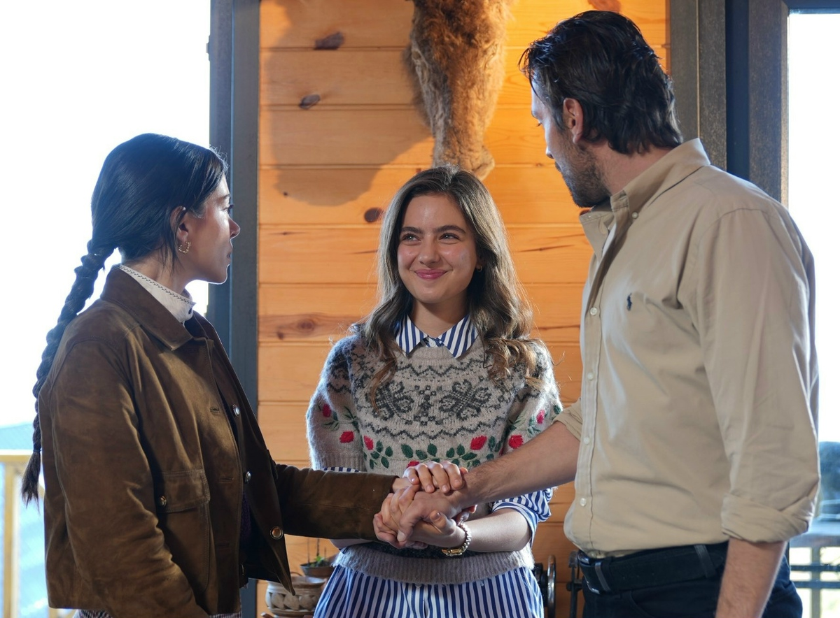 Кадр из сериала "Это море переполнится"