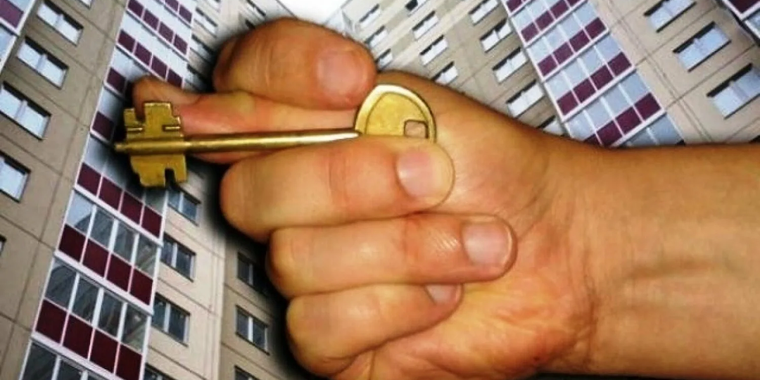 Сдал квартиру посуточно и попал под суд.Показываю договор, который превращает арендатора в невыселяемого жильца