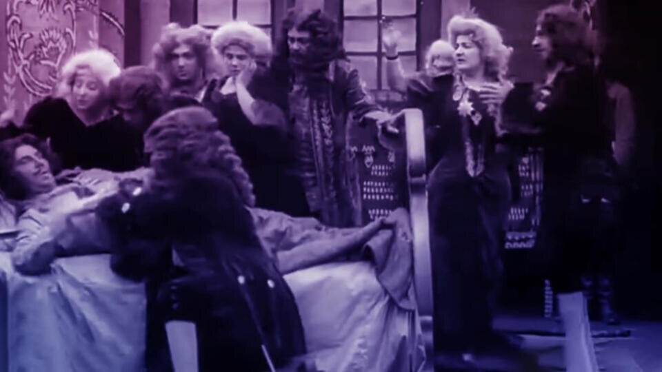 ФОТО: Кадр из программы "Легенды и мифы", РЕН ТВ