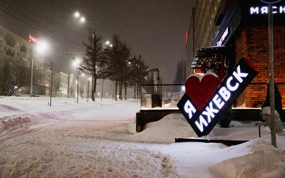    Изменение автобусных рейсов, агрессивные пассажиры и лошадь в клетке: что обсуждают ижевчане в социальных сетях 18 декабря