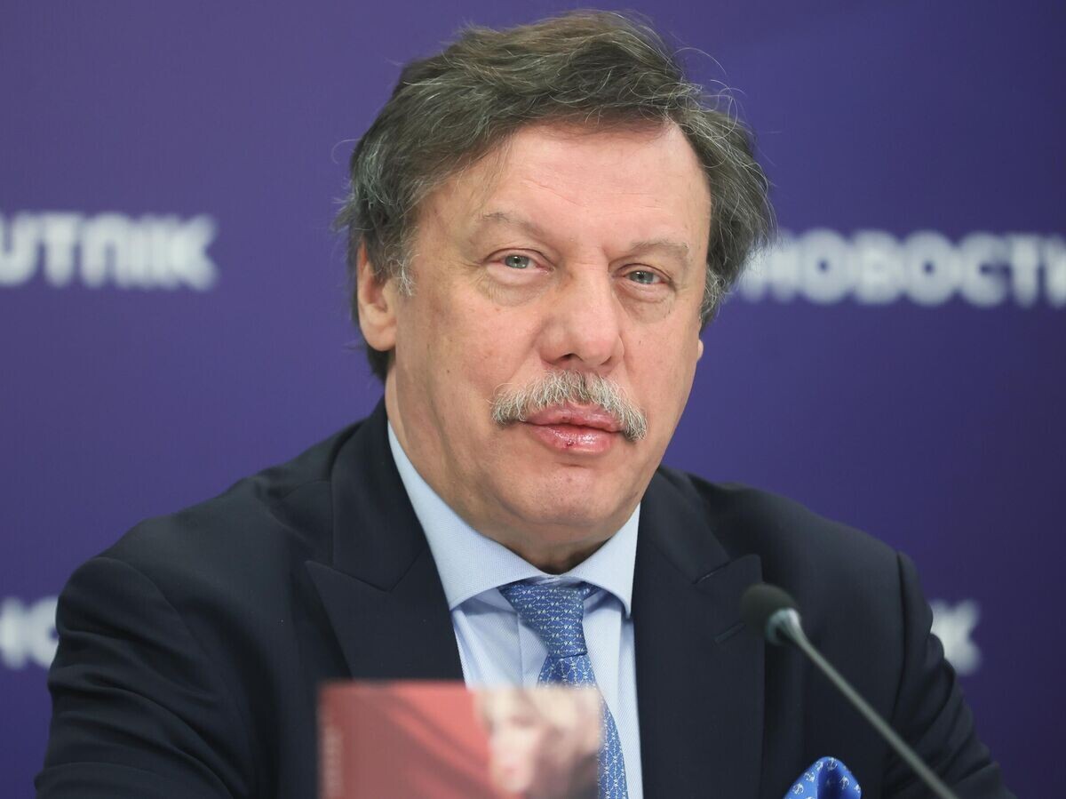    Полпред правительства в Конституционном суде РФ Михаил Барщевский | © РИА Новости / Виталий Белоусов