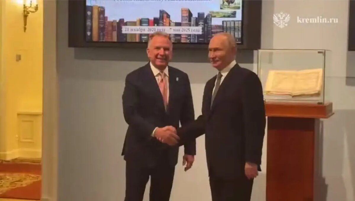    Стив Уиткофф и Владимир Путин. Фото: скриншот из видео пресс-службы Кремля.