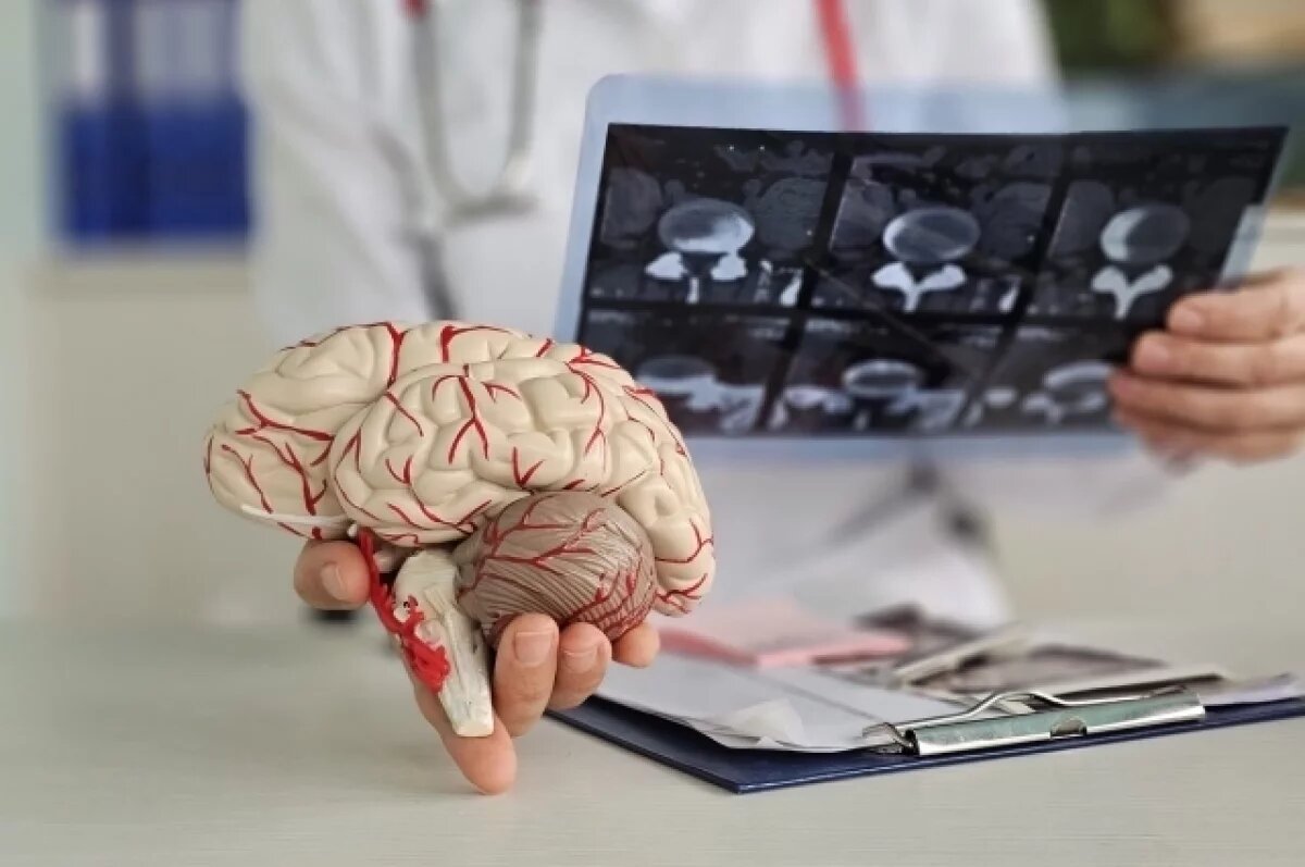    С помощью передовых статистических методов исследователи определили уровень гликемического индекса, при котором начинал расти риск развития деменции.