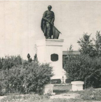 фото захоронения в  50-х годах