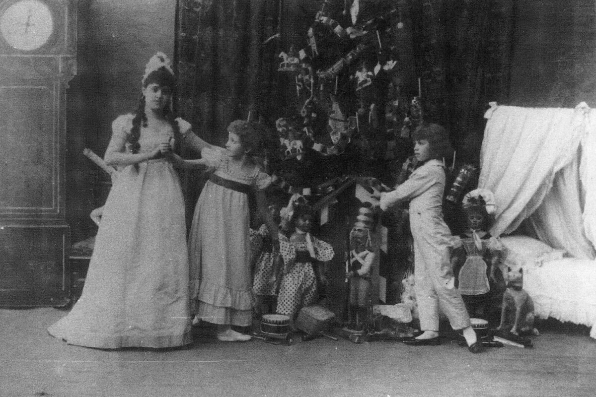 Oxford University Press / Wikimedia Commons📷Фрагмент спектакля «Щелкунчик» в постановке Императорского Мариинского театра, 1892