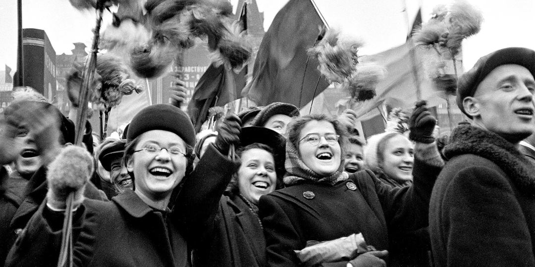 «Советский человек был самым счастливым»: что говорят опросы и факты