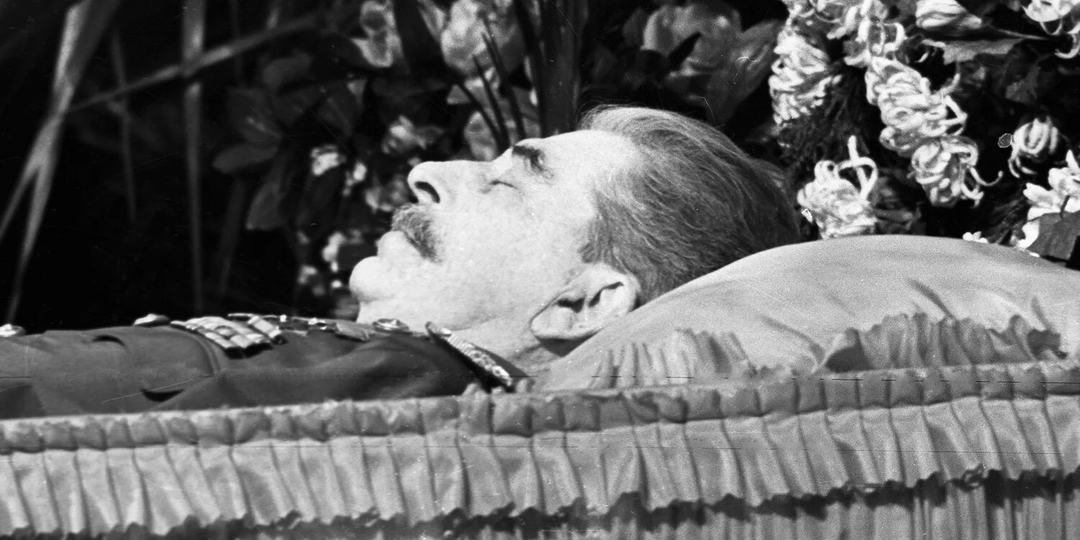 Последние дни Сталина: агония вождя, которому никто не помог