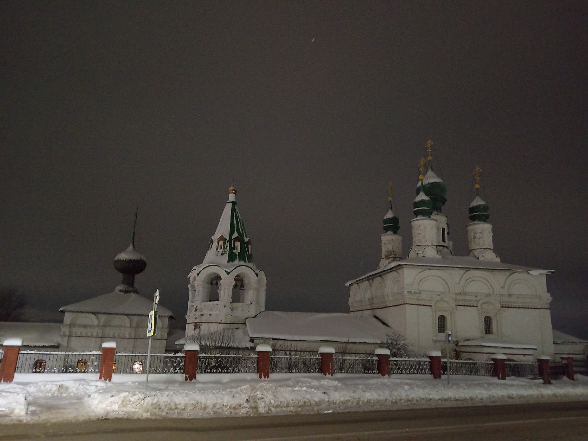 18.12.2025 7:58. Спасо-Преображенская церковь.