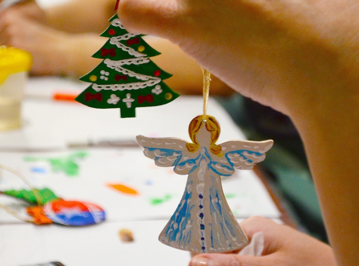 Мастер-класс «Роспись елочной игрушки»