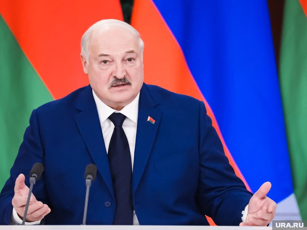     Лукашенко рассказал о желании Зеленского по конфликту на Украине