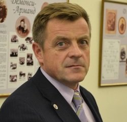    — Более того, для получения нужно предварительно провести анализ подобных объектов и их стоимости, пообщаться с разными застройщиками. Конечно, в сегодняшней ситуации застройщики готовы идти на скидки, чтобы побыстрее продать введенные объекты и не попасть на дополнительные налоги, связанные с возникновением НДС после ввода объекта в эксплуатацию, но размер дисконта не должен быть главным фактором при выборе жилья, — прокомментировал Апрелев.