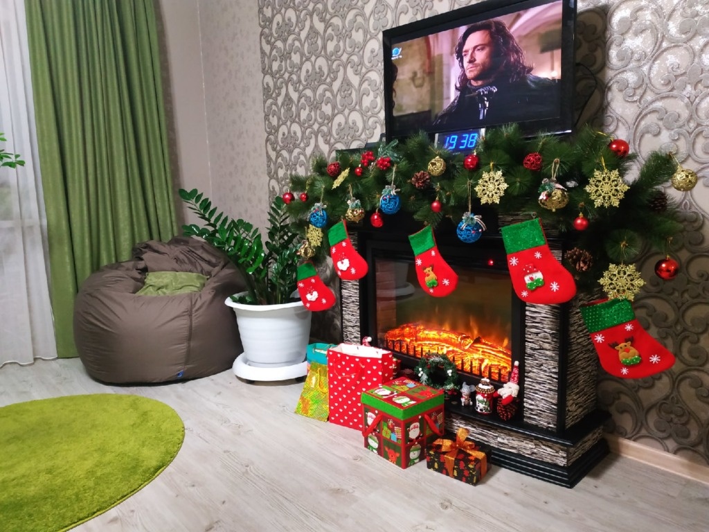    Елена Костюченкова