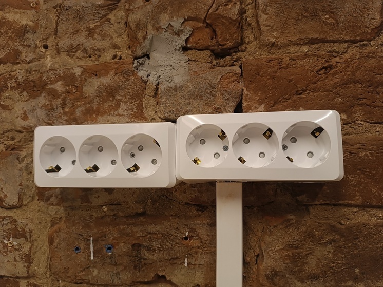     Ремонт проводили в 18 районах города. Фото: архив МК в Питере