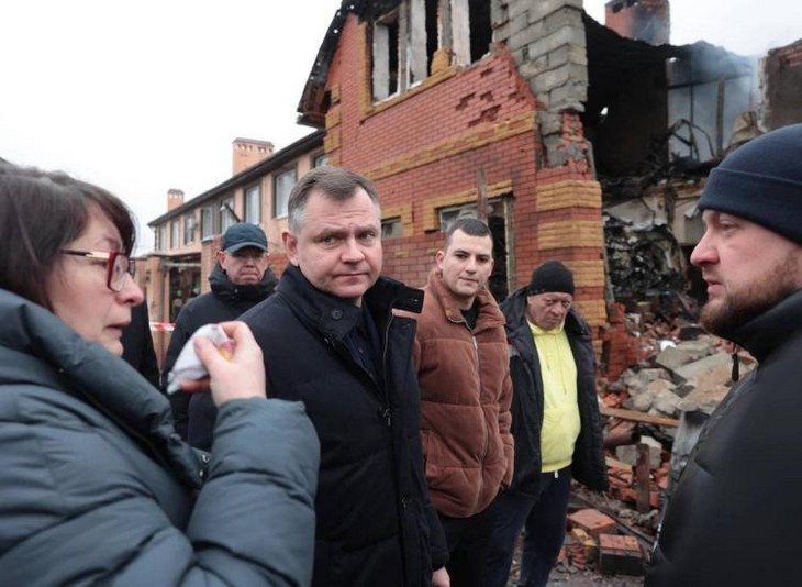    Юрий Слюсарь Редакция Газеты