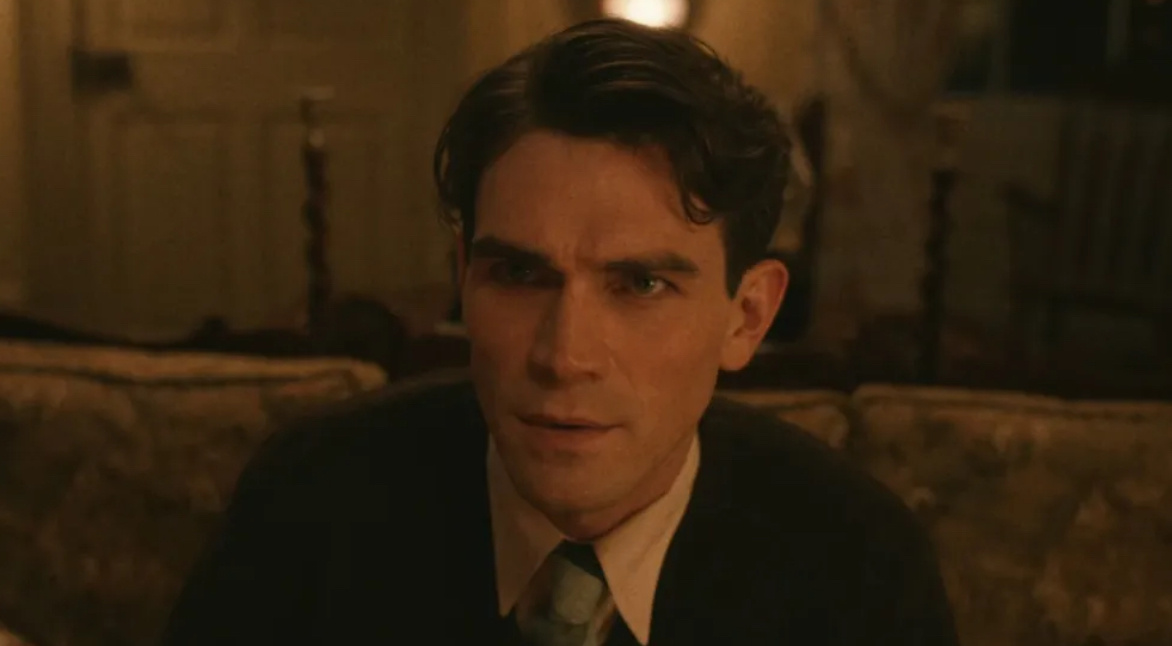 Кей Джей Апа играет Джимми Стюарта в трейлере фильма "Джимми".