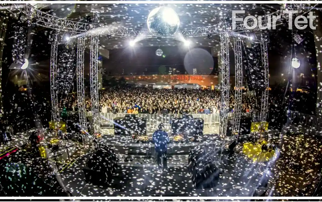 «Должен признать, работать под таким оживлённым путепроводом — необычный опыт, — отметил Уоррен. — Мы совершенно не понимали, что происходит наверху. Интересно, мог ли кто-то сверху распознать, что происходило у нас внизу?»

