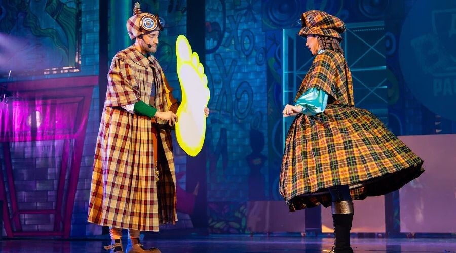     Актеры Александр Теханович и Инга Аничкина Фото Алексея Петрова