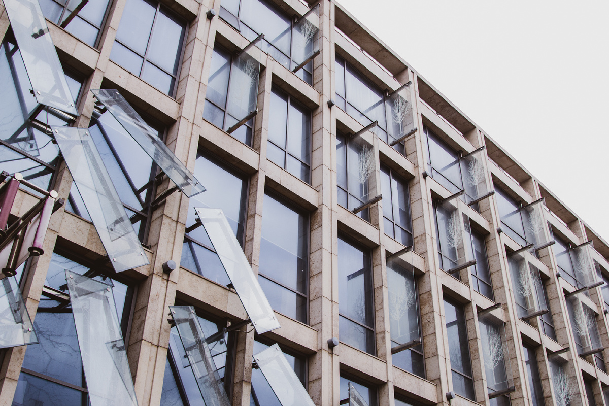 Фасад театра "Вишневый сад" п/р А.Вилькина